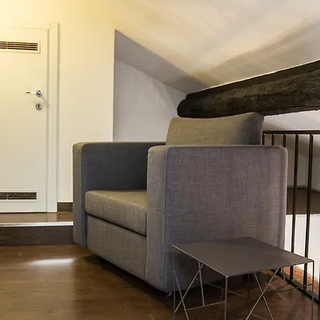 Industrial Apartment Near Duomo-2